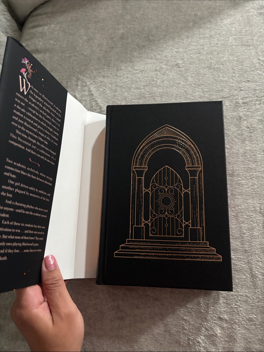 Immortal Consequences by I. V. Marie - Black Cover with Gold & Pink Artwork - Picture 4 of 4